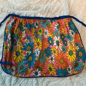Vintage Hippie Daisy Half Apron